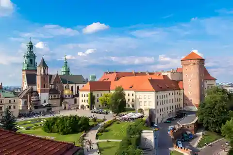 Cracovie : Château de Wawel, cathédrale, mine de sel et déjeuner
