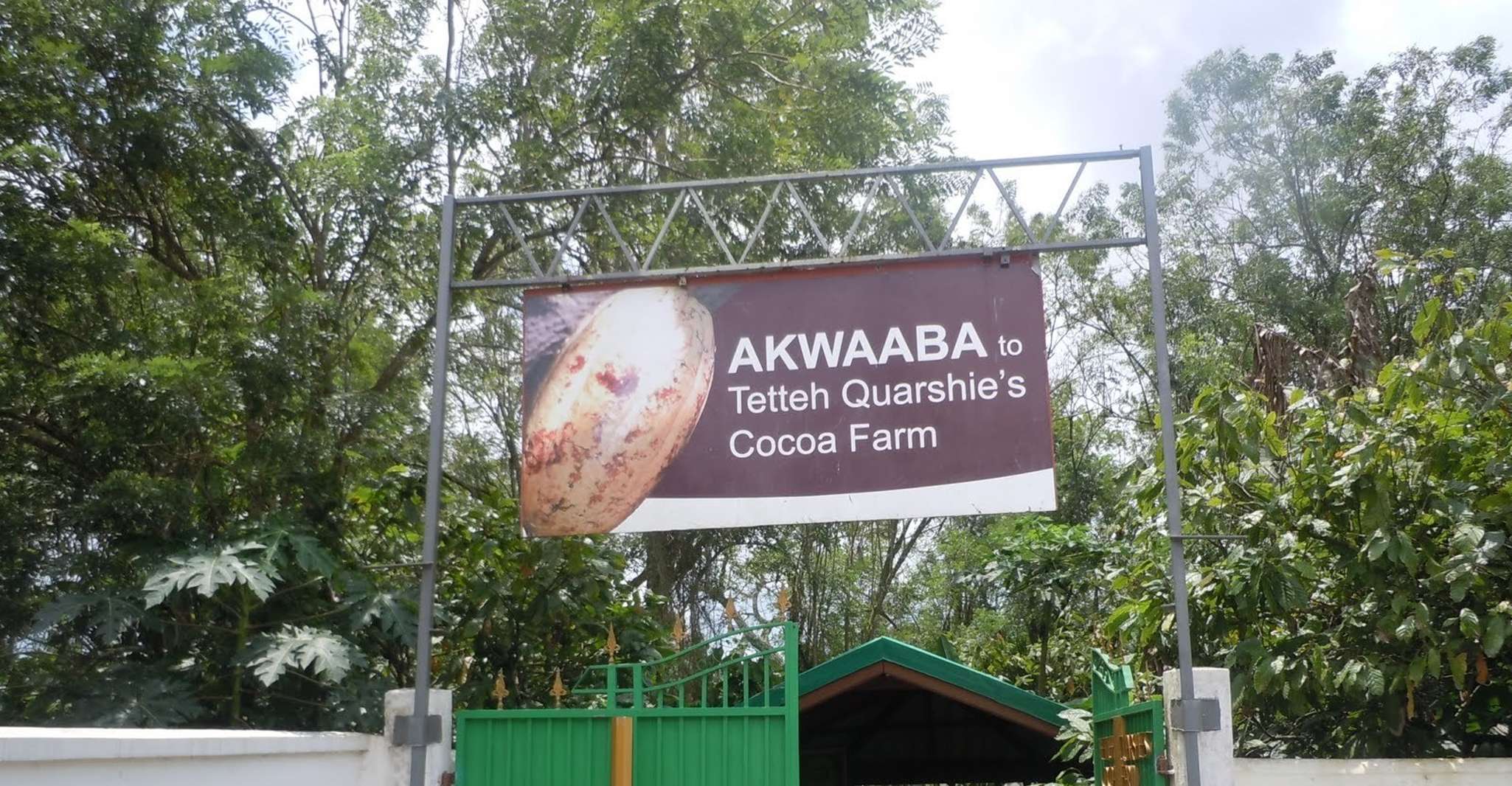 Accra, Jardines Botánicos de Aburi, Granjas de Cacao, Cascadas - Hizvo