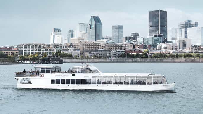 montreal le bateaumouche st. lawrence sightseeing cruise