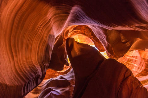 Las Vegas: Antelope Canyon and Horseshoe Bend Expedition