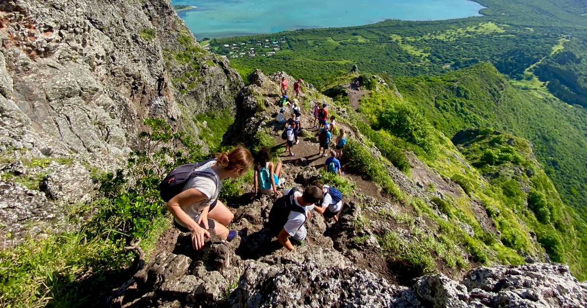 Μαυρίκιος: Le Morne Mountain UNESCO Eco Hike | GetYourGuide