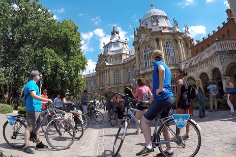 Budapest Wheels &amp; Meals bike tour with a Hungarian GoulashRegular bike