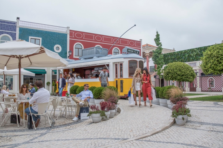 From Lisbon: Freeport Shopping Experience with Transfers