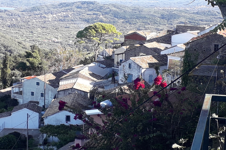 Corfú: tour privado de pueblos de montaña