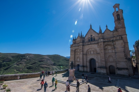 Van Granada: archeologische tour Torcal & Antequera DolmensGedeelde rondleiding