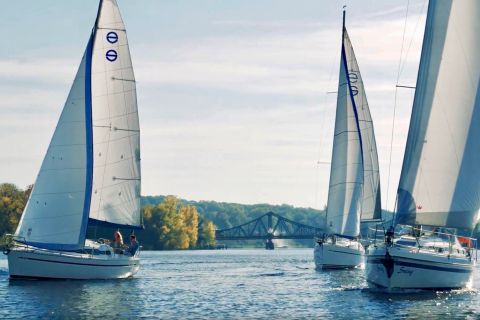 Berlin: 3-Hour Yacht Sailing Experience with Sailing Lesson