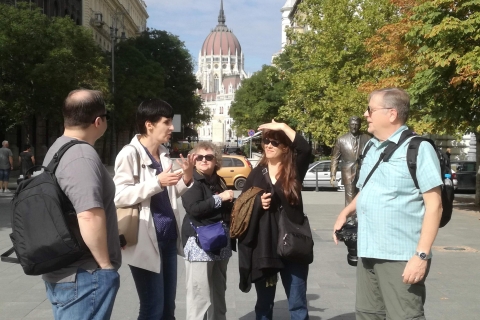 Budapest comunista: caminata de 3 horas con un historiadorCaminata privada de 3 horas con un guía de historiador