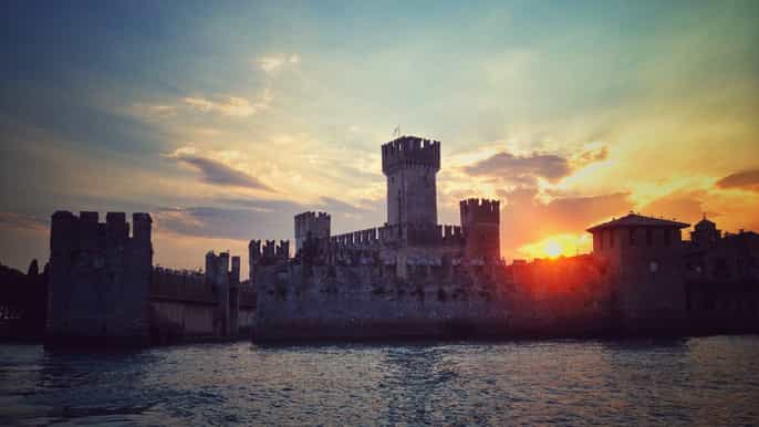 sirmione shared sunset boat tour