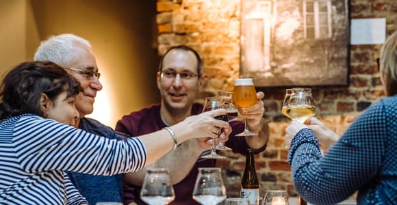 Brüssel: Private Biere, Bars und Live-Musik-Tour bei Nacht