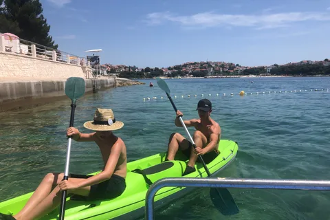 Pula: Kajak- og snorkeltur med selvguide