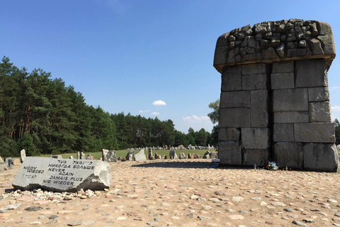 Depuis Varsovie : Treblinka visite d&#039;une demi-journée privée avec voitureVisite de groupe