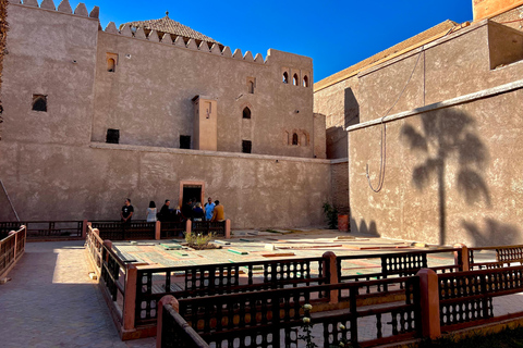 Marrakech Saadian Tombs Entry Ticket with Digital Guide App
