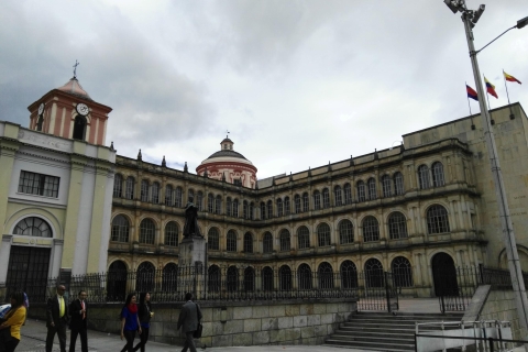 Bogotá: 5-stündige Stadt- und Monserrate-Hügel-TourBogotá: 5-stündige Stadtrundfahrt und Monserrate Hill Tour