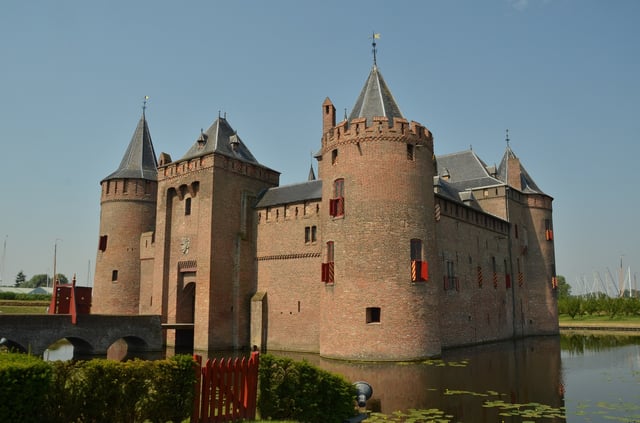 Desde Amsterdam: Visita Privada al Castillo Muiderslot de Ámsterdam