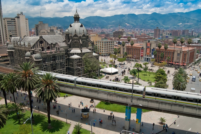 Medellin : Visite privée à pied du centre-ville et dégustation de café