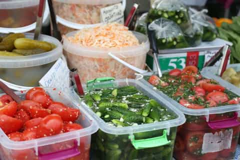 Vladivostok: Local Markets Private Tour with Lunch