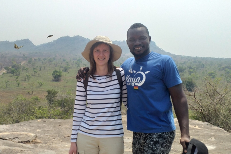 Accra: Ganztägige umweltfreundliche Tour zu den Shai Hills, Höhlen und dem BootAccra: Ganztägige umweltfreundliche Tour zu den Shai Hills & Akosombo