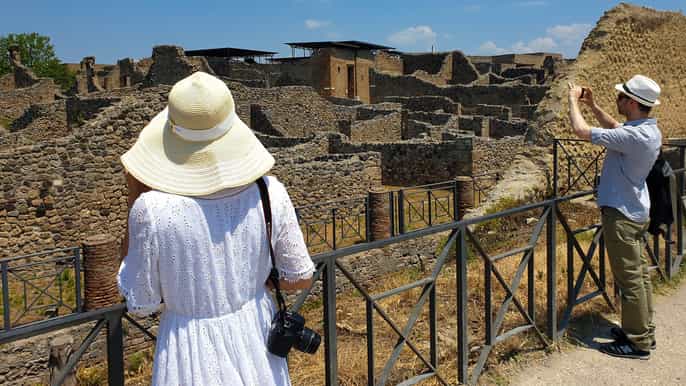 von sorrent private skiptheline vip pompeji tour