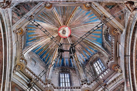 From Lisbon: Santiago de Compostela Day Trip with Fatima