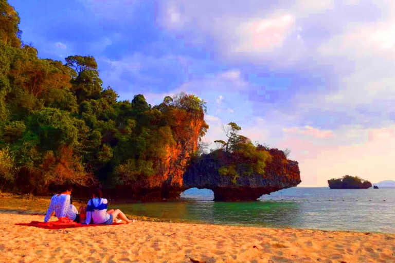 Krabi : visite des îles Hong au coucher du soleil & barbecueExcursion privée en bateau rapide