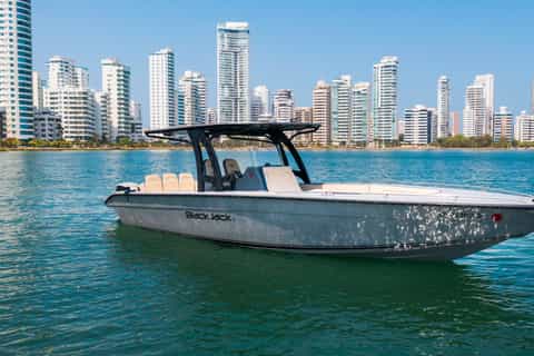 Cartagena: Private Boat Tour Around the Islands