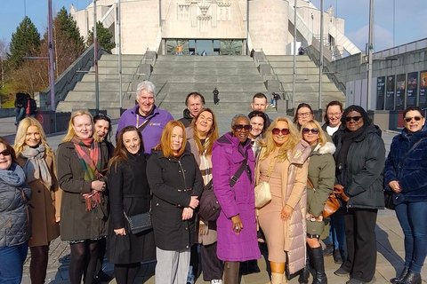 Donne d&#039;ispirazione: Tour della storia passata e presente di Liverpool