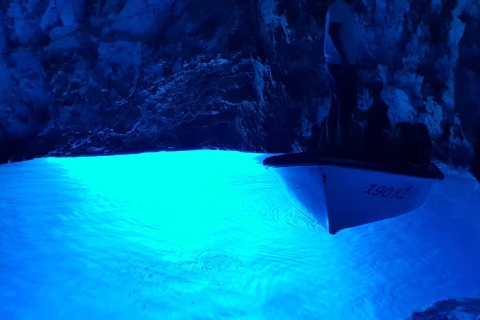 Hvar: Private Blue Cave en Vis Speedboat Tour