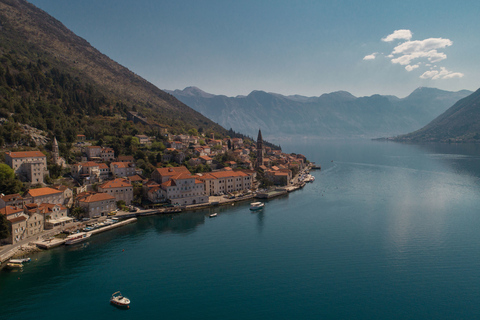 Kotor: Bay of Kotor und Blue Cave Speedboat Tour