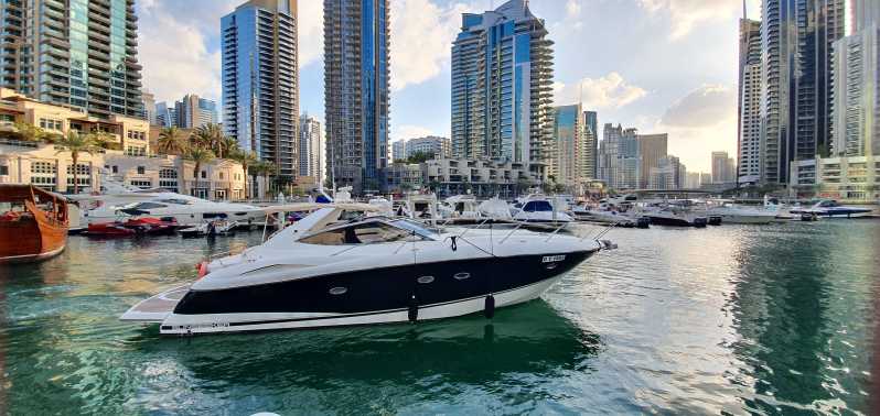 Dubaj: Prywatny rejs luksusowym jachtem