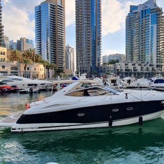 Dubai: Private Luxury Yacht Cruise
