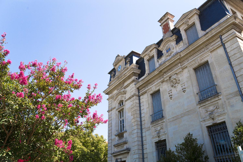 Annecy: Express Walk with a Local in 60 minutes