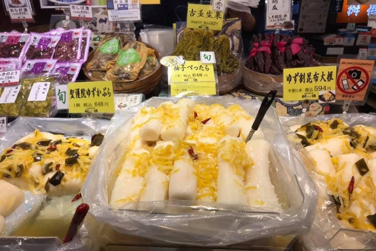 Kyoto Nishiki Market Food Tour