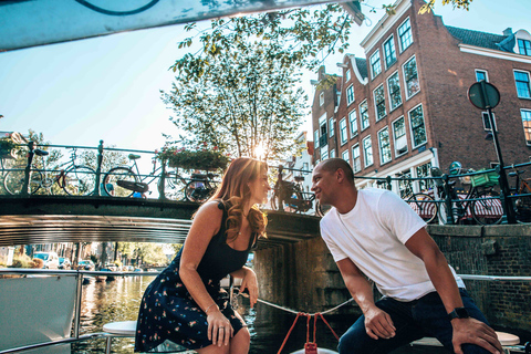 Amsterdam : visite romantique du canal avec du mousseuxCroisière privée