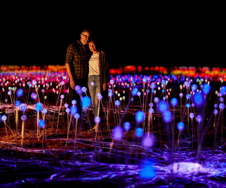 Uluru Fields of Light: tour all'alba con bevande calde