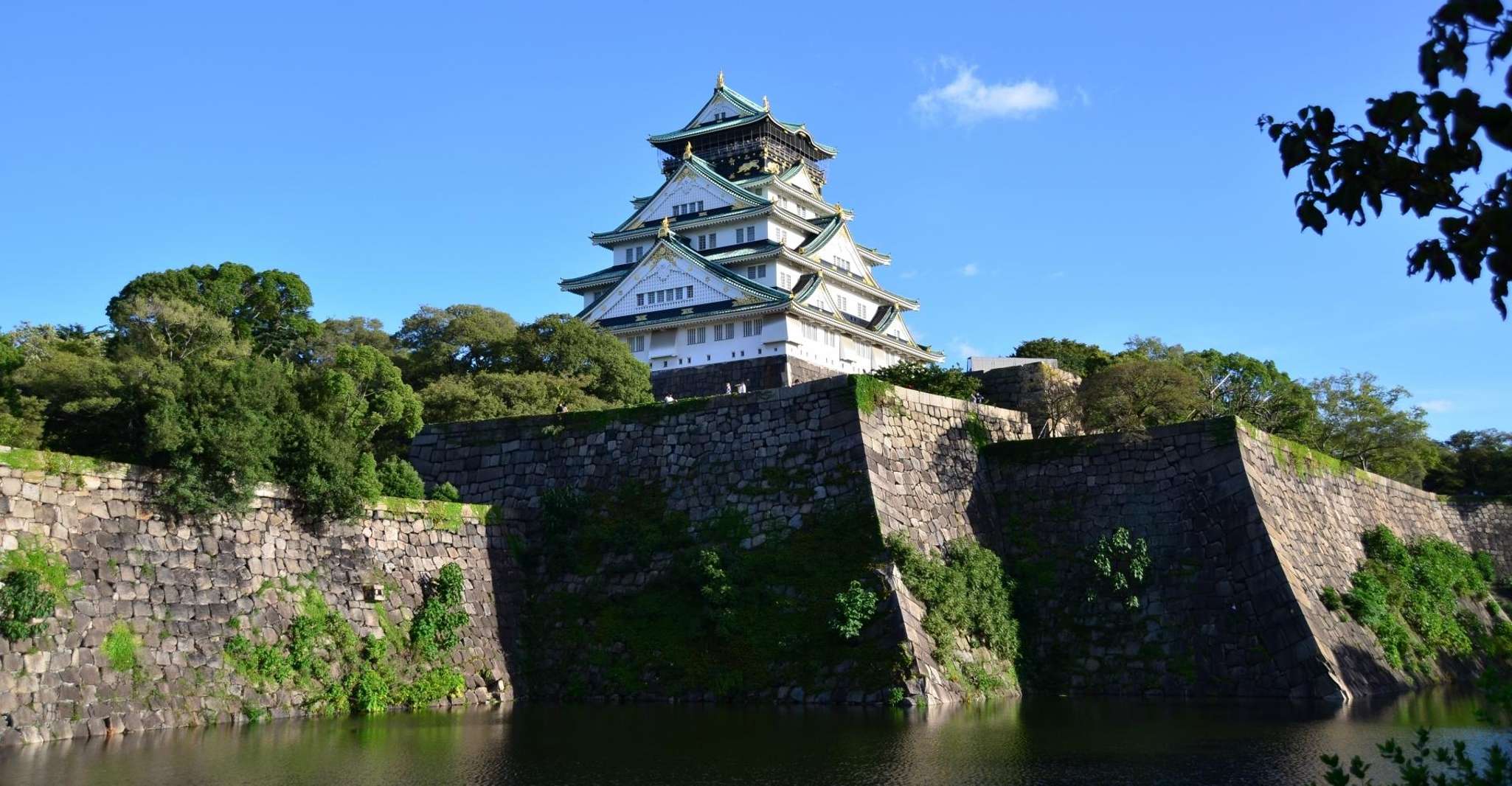 Osaka: Main Sights and Hidden Spots Guided Walking Tour