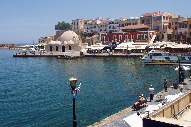 Heraklion: dagtocht Chania, het meer van Kournas en RethymnoOphalen van Agia Pelagia, Lygaria en Fodele