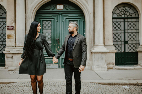 Vienna: Old Town Private Photoshoot + Video Option Premium: 50 photos | 60 mins