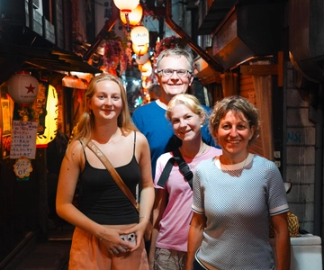 [1 Group Only] Tokyo Shinjuku Food Tour for Family