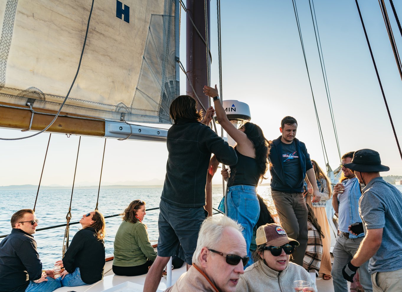 Seattle: Tall Sailboat Sunset Harbor Cruise