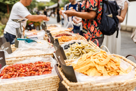 Hiroshima: Private Food Tasting Tour with a Local Guide