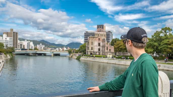 hiroshima visite privée à pied des joyaux cachés et des points forts