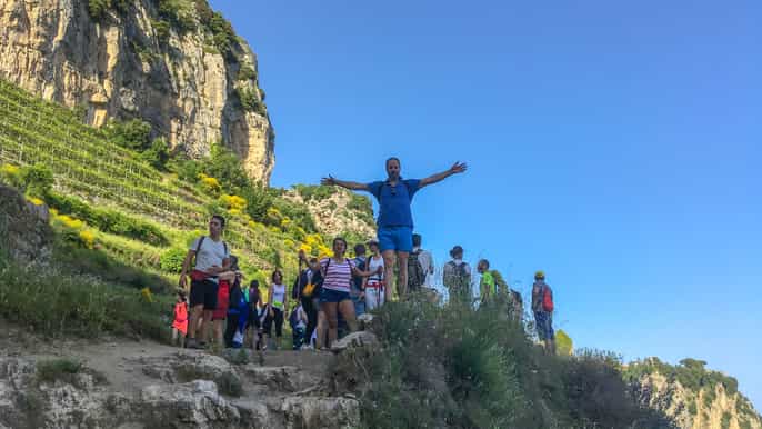 amalfi furore walking vineyards and cellars tour