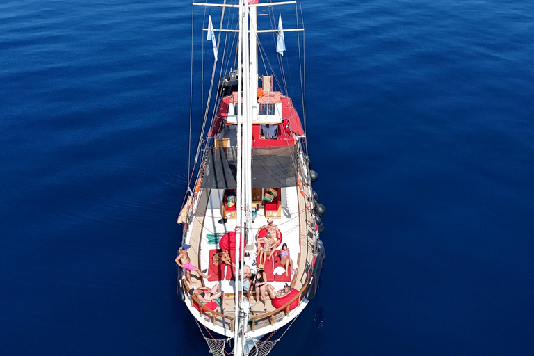 Sunset Cruise Athens Riviera – Half Day Swimming&BBQ onBoard