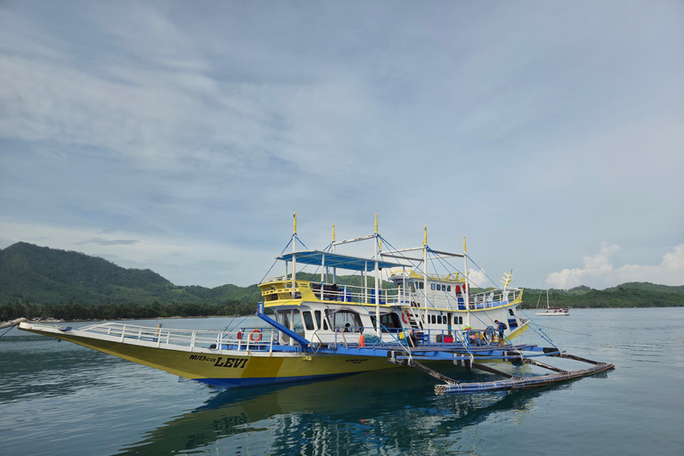 From Coron: 3-Day Island-Hopping Boat Trip to El Nido