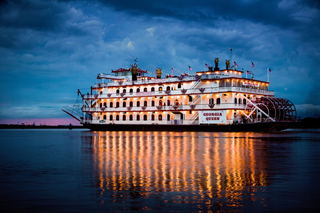 Diners in Savannah, Georgia