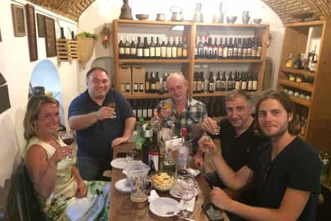Tbilisi: Local Food and Wine Group Tour
