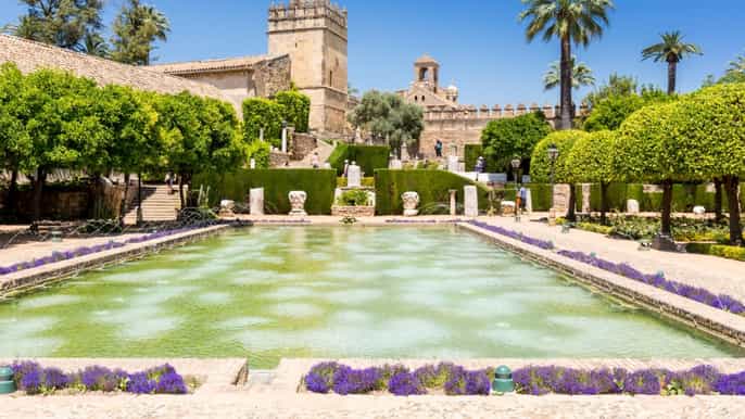 córdoba tour guiado 1 h del alcázar de los reyes cristianos