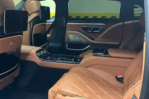 Lyxbilsuthyrning, Vip Chauffeur Service: Istanbul Limousine