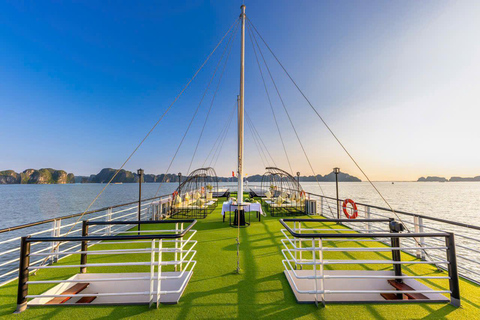 Ha Long Bay Day Trip: Luxury Cruise & Buffet Lunch & Jacuzzi Option 2: For Guests from Ha Long