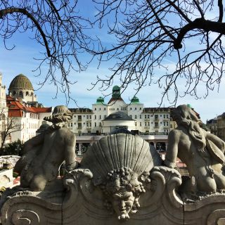 Budapest’s Gellért Hill: Self-Guided Game and City Tour